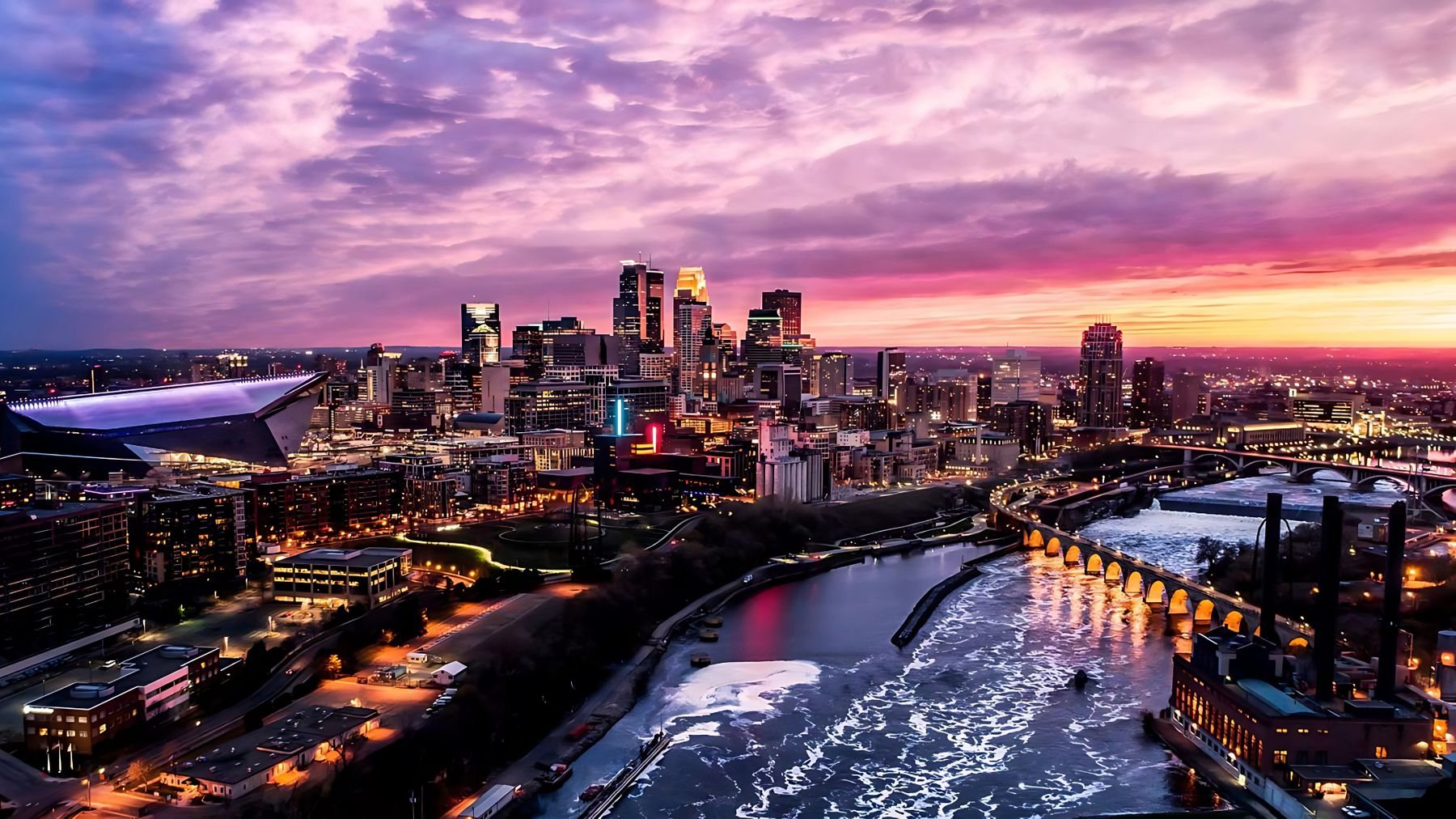 Minneapolis skyline at dusk